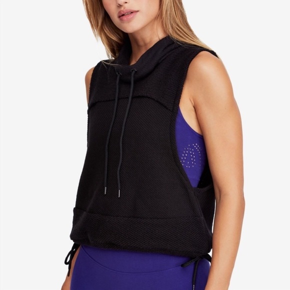 Free People Movement Wrap it Up Vest In Black - Picture 1 of 13